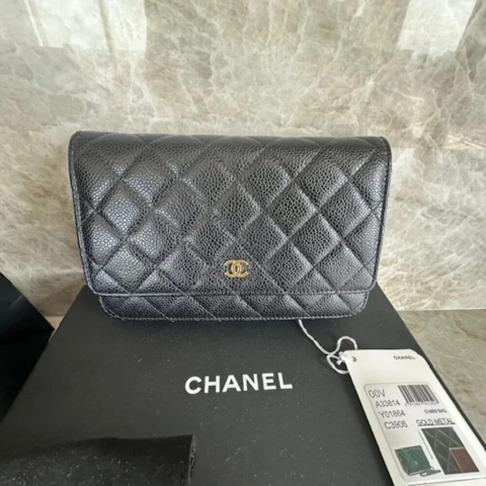 Chanel Lambskin Caviar Black Wallet On Chain Gold Hardware - Picture 3 of 15